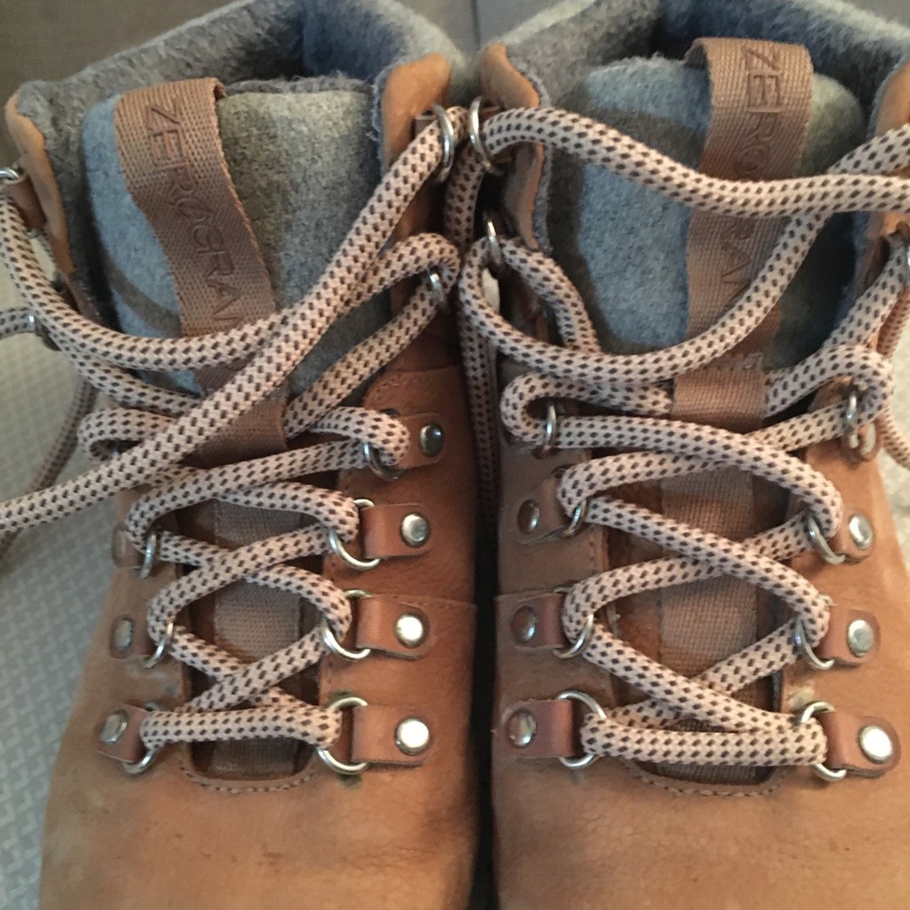 Grand Zero Cole Haan Ankle Booties Hiking Boots Waterproof Tan Nubuck Leather